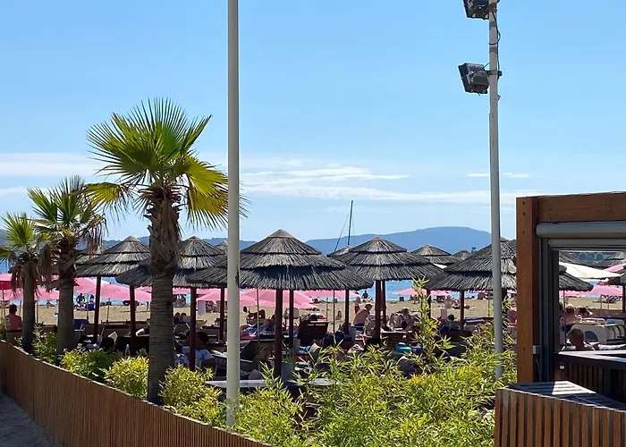 3 Etoiles Apercu Clim Parking Prive * Sainte-Maxime